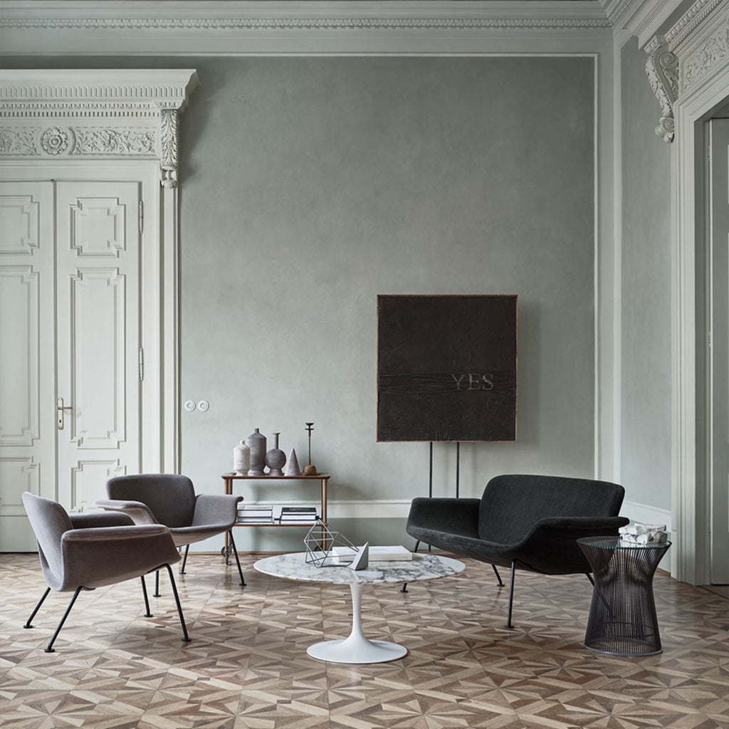 Mesa Lateral Saarinen
