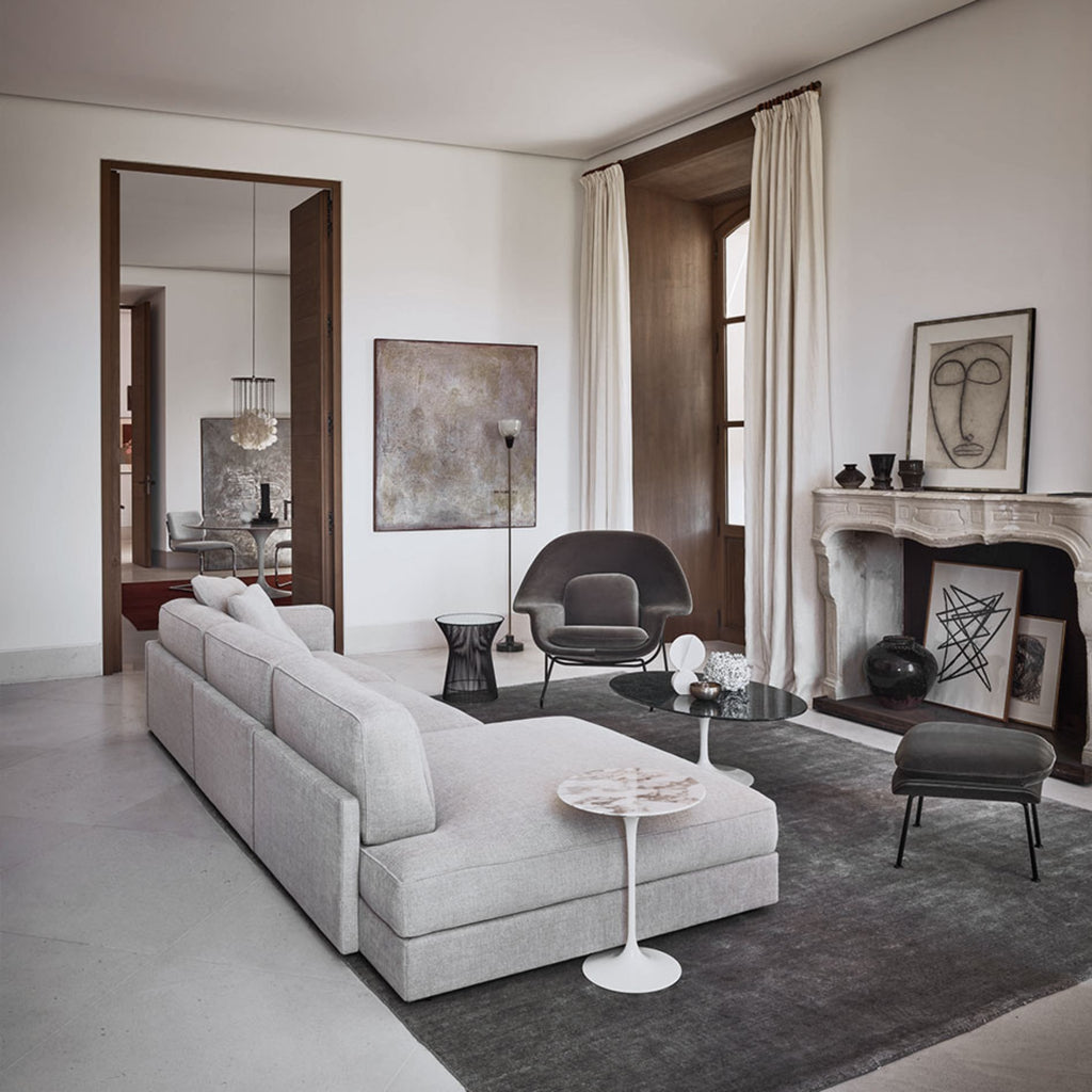 Mesa Lateral Saarinen